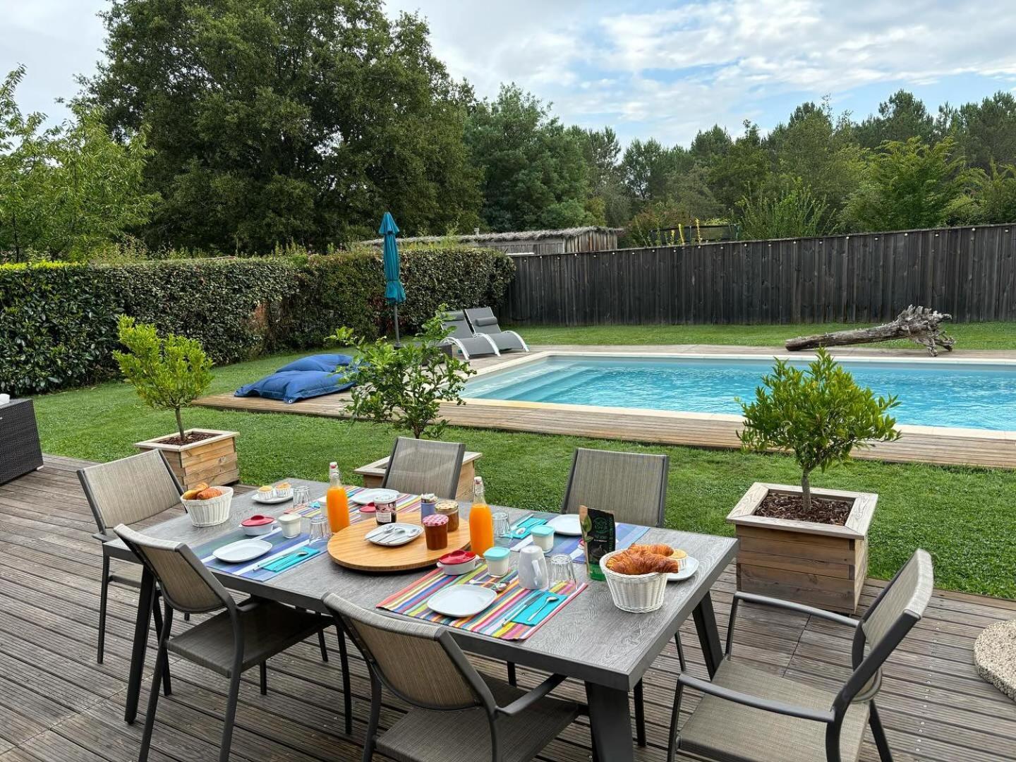 La Grange Du Born Bed and Breakfast Sainte-Eulalie-en-Born Εξωτερικό φωτογραφία